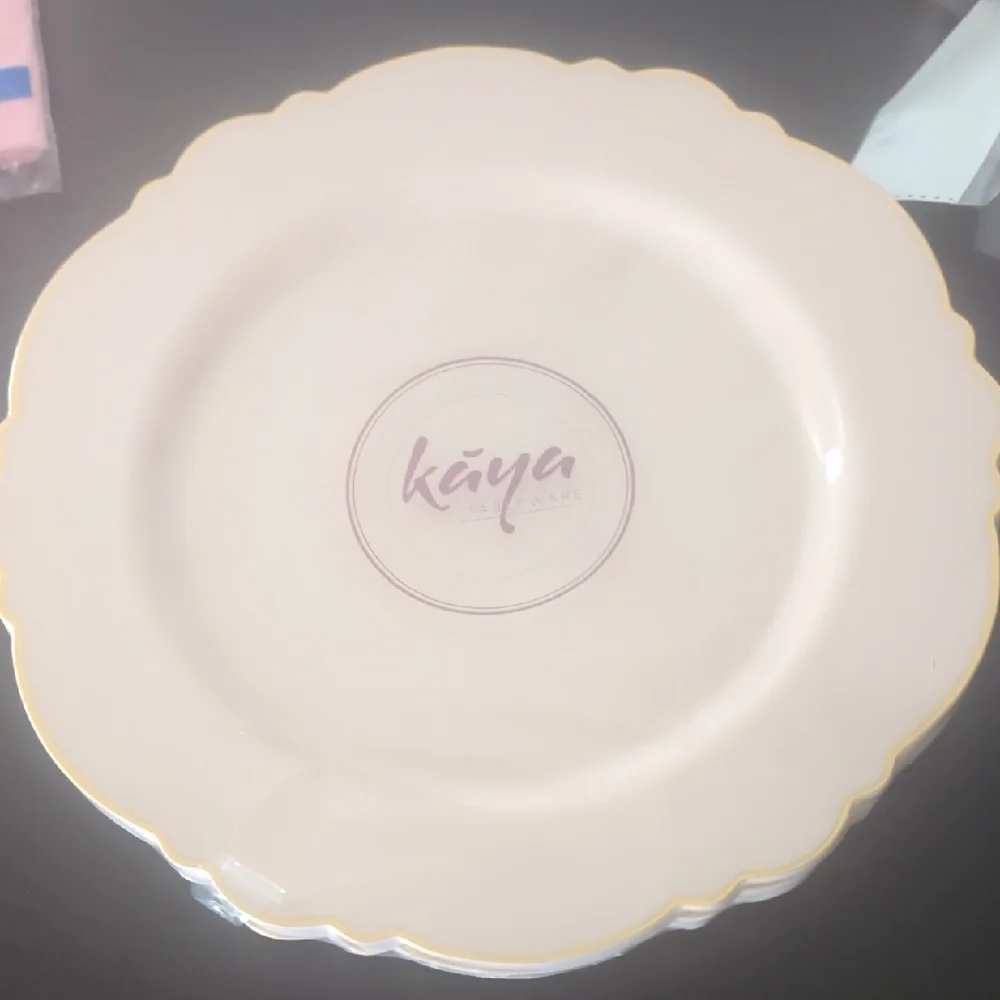 Pink Disposable Tableware Set